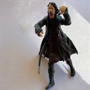 Lord of the Rings Aragon Action Figure with Sword,